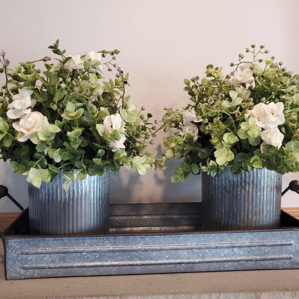 Farmhouse Centerpiece / Farmhouse Decor / Rustic Bucket with Boxwood / Farmhouse Table Arrangement / Corrugated Galvanized Vase Arrangement