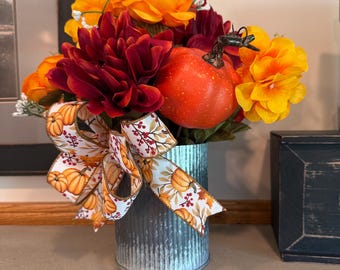 Fall Pumpkin Centerpiece / Fall Table Decor / Galvanized Centerpiece for Fall / Farmhouse Decor for fall  / Fall Florals /  Thanksgiving