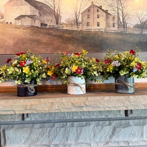 Farmhouse Centerpiece / Farmhouse Decor / Rustic Floral Centerpiece / Farmhouse Table Arrangement / Greenery in galvanized vase