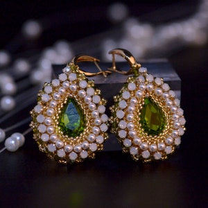 Green and Gold Crystal Drop Earrings - Elegant and Eye-Catching Statement Jewelry