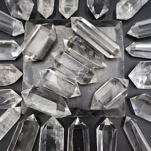 Double terminated clear quartz