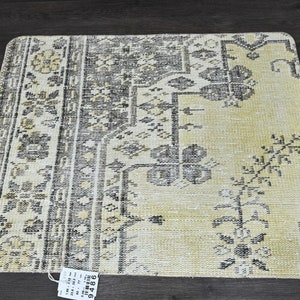 1.9x2.5 Ft, TURKISH Rug, Vintage Rug, Oushak Rug, Wool Rug, Handmade Rug, Bath Mat, Door Mat, Kilim Rug, Striped, Small Rug, Yellow Carpet