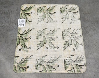 Square Bath Mat, Small Vintage Rug, Turkish Mini Rug, Oushak Rug Green, Boho Decor Rug, Wool Rug 2x2, Bedside Rug, Doormat Rug, Worn Rug