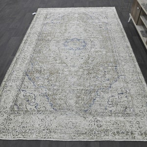 5.5x9.5 Ft Turkish area rug, Vintage area rug, Oushak rug, Area rug, 5x9 Rug, Living room rug, Large rug, Bedroom rug, Boho decor, Beige rug