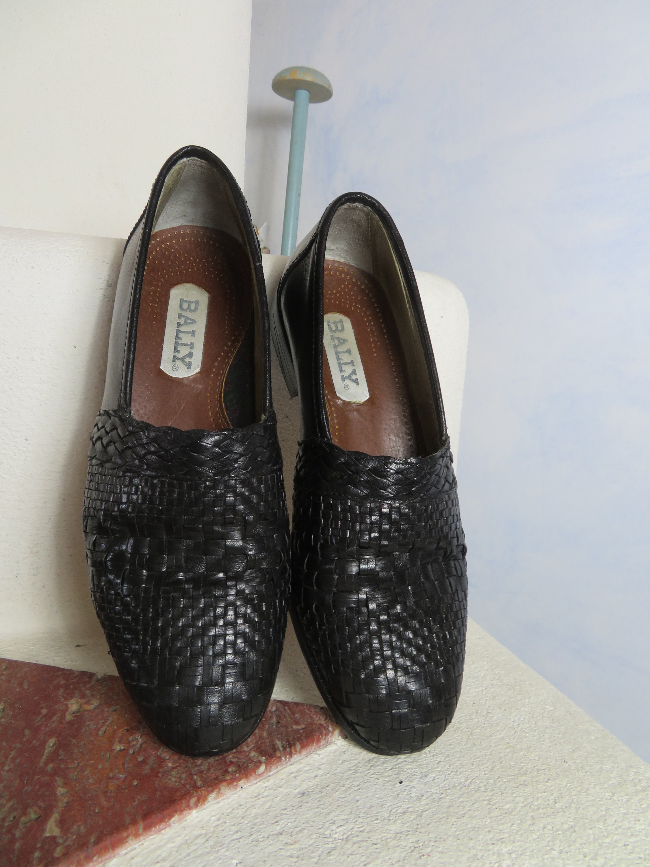 bally leather slippers