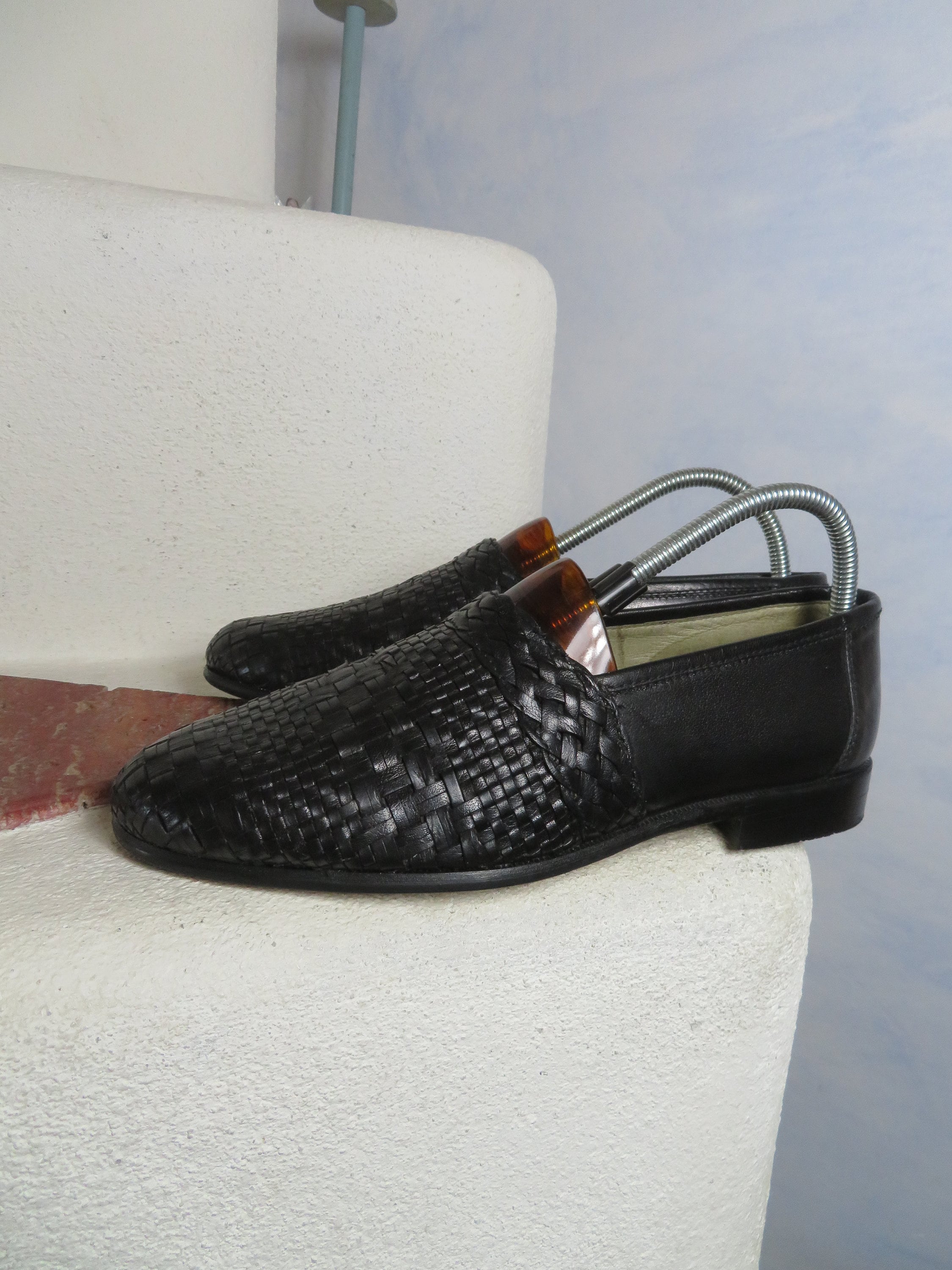 bally leather slippers