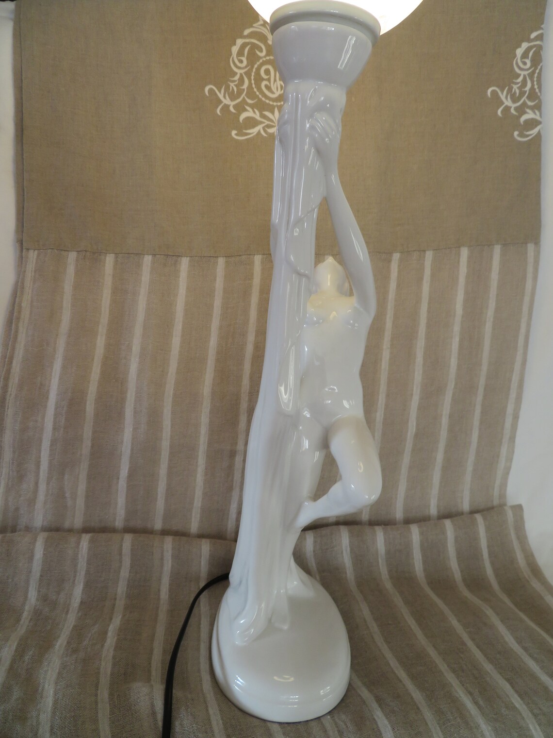 Jugendstil Art Keramik Stehlampe weiße nakte Frau Kugellampe | Etsy