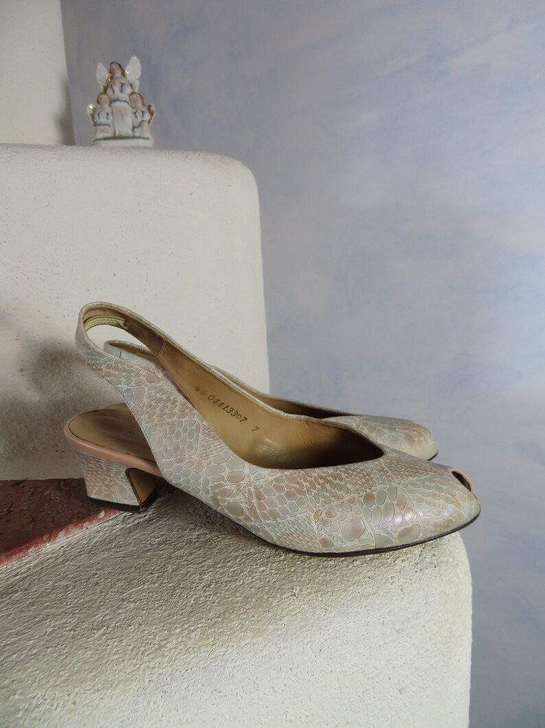 Boho Off-White 60s Leather Peeptoe Geometric Pattern Kitten Heels EU 37 UK 4 US 6 All Leather Shoes Snake Print Open Toe Ballerina Pumps