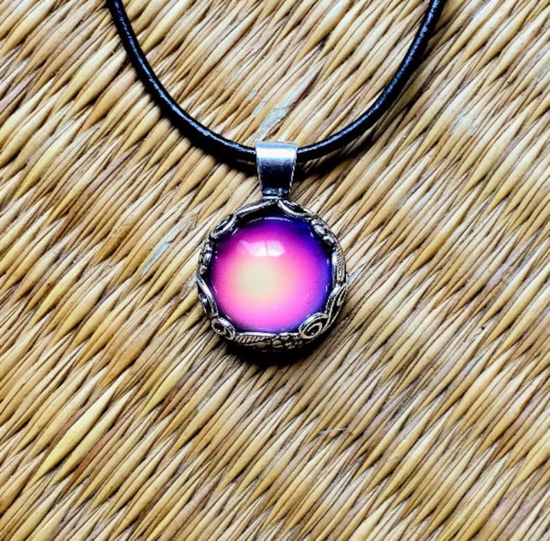 MOOD RING Leather Necklace Silver Floral Pendant Colorful Aurora Rainbow Color Changing Jewelry image 4