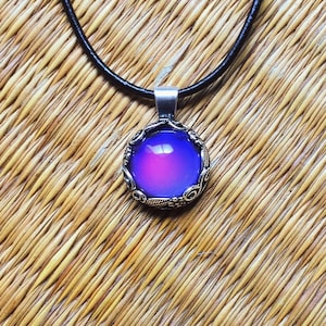 MOOD RING Leather Necklace Silver Floral Pendant Colorful Aurora Rainbow Color Changing Jewelry image 3