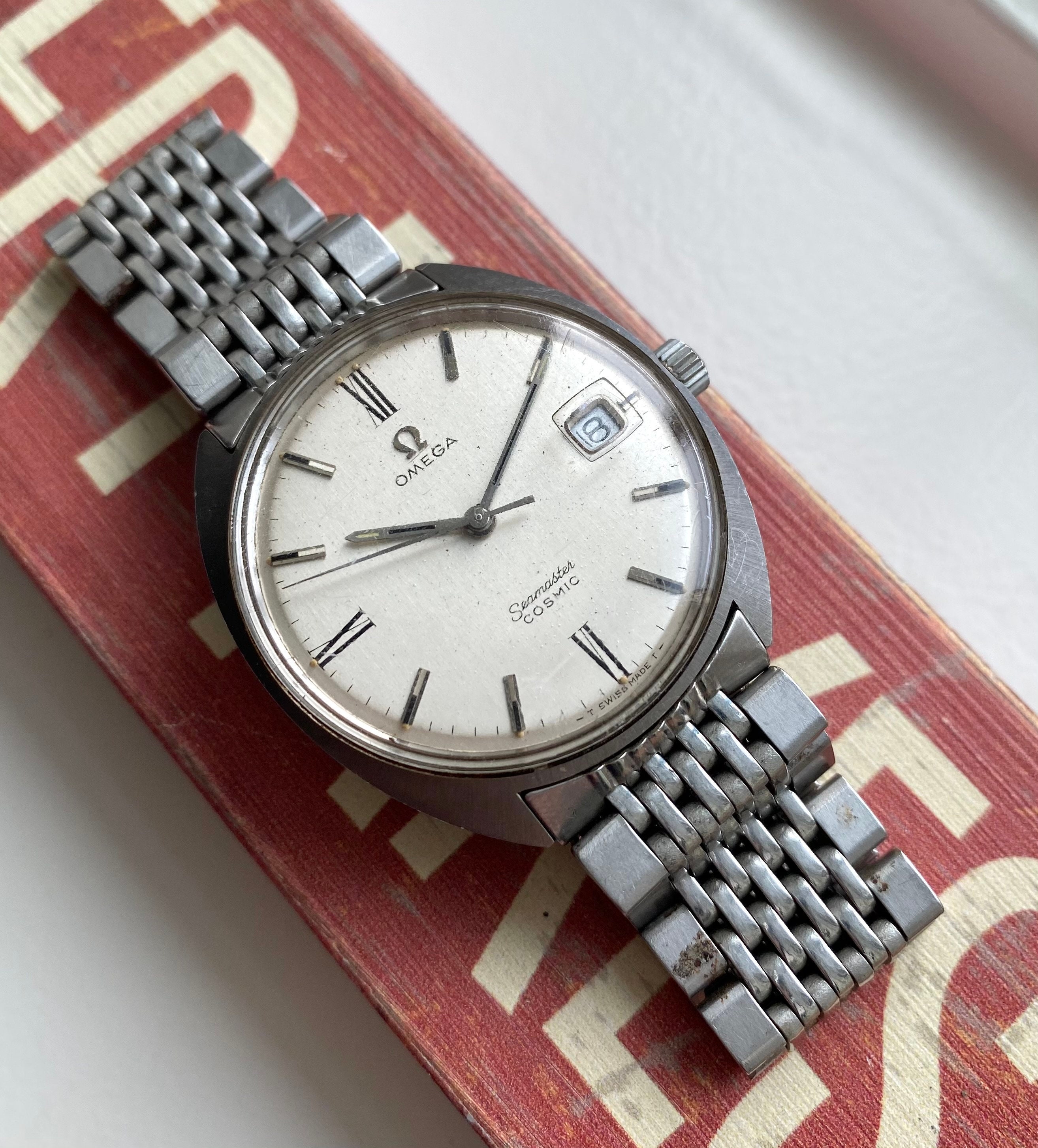 Vintage Omega Seamaster Cosmic Automatic Silver Roman Numeral Dial