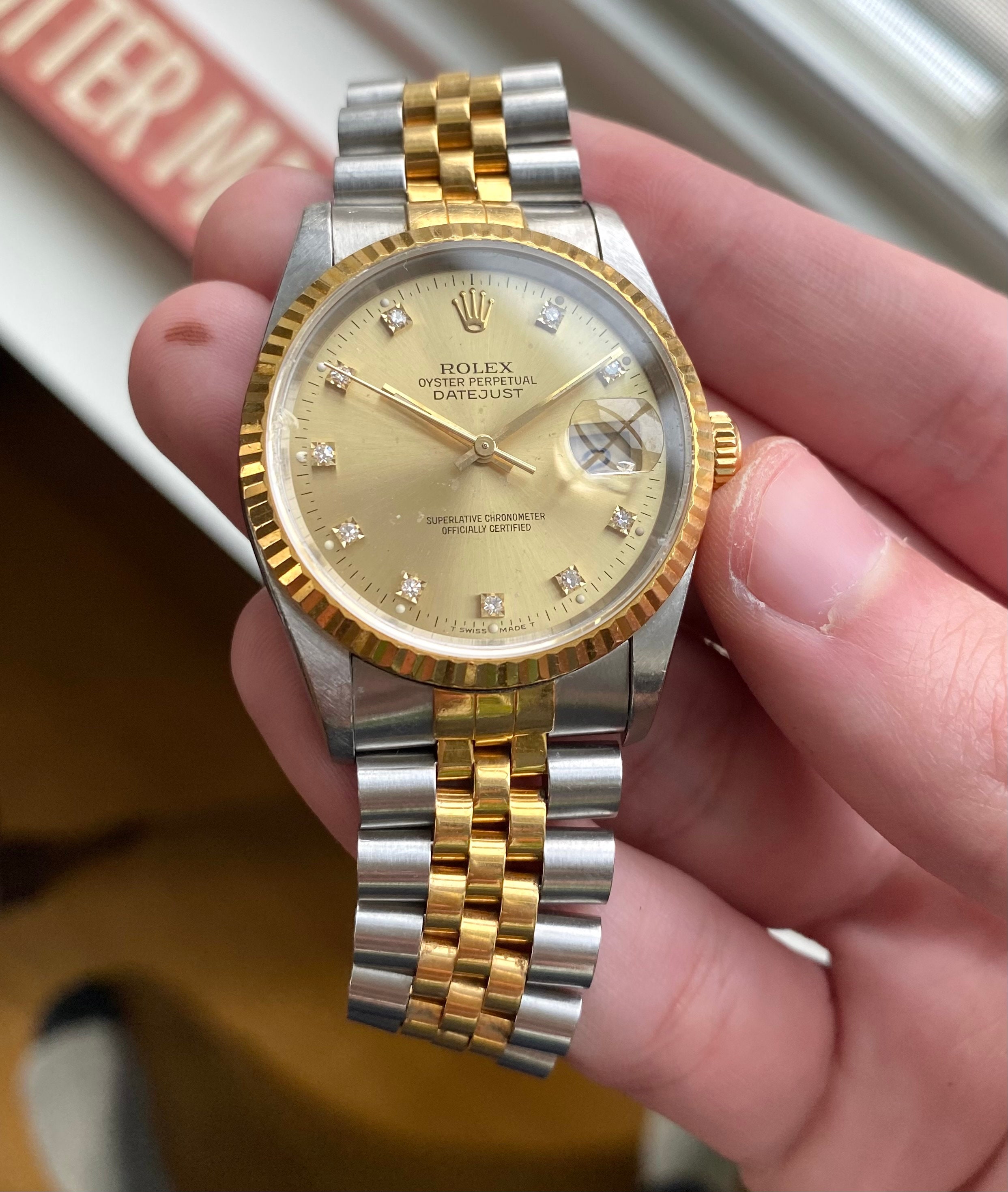 Rolex Datejust Ref 16233G Champagne Diamond Dial 18K Yellow 