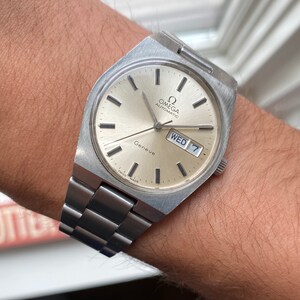 Vintage Omega Geneve Automatic Ref.1660125 Cream Silver Dial | Etsy New  Zealand