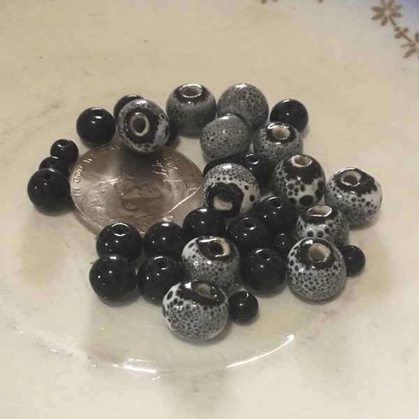 Vintage Porcelain Beads, Black, Gray Spotted Ceramic Beads, Art Deco Inspired Ceramic Beads, 32Bead Lot, Destash Bead Lot( BGPorcBds32)