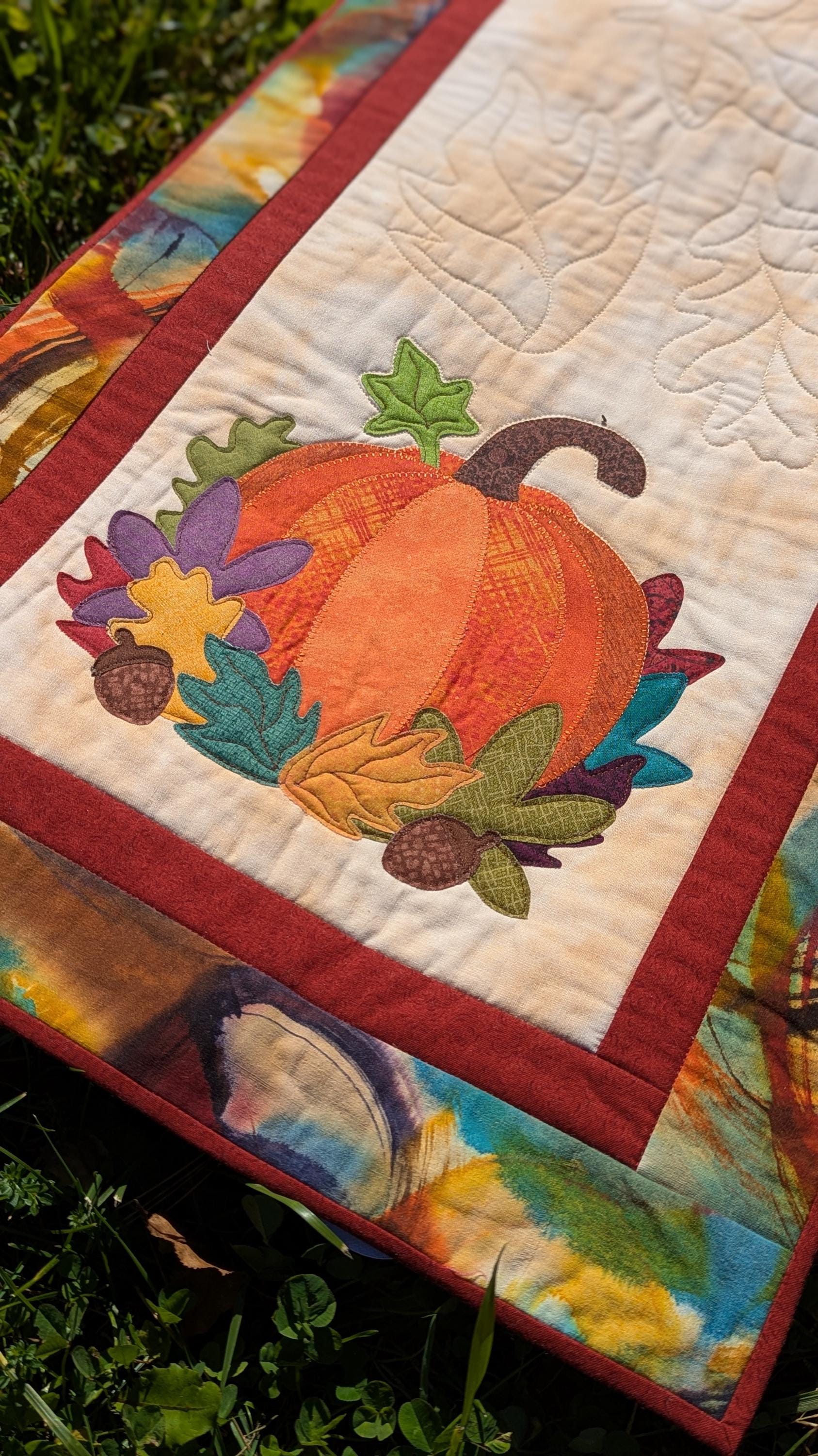 Fall Pumpkin Table Runner Quilt Pattern | Autumn Applique Sewing ...