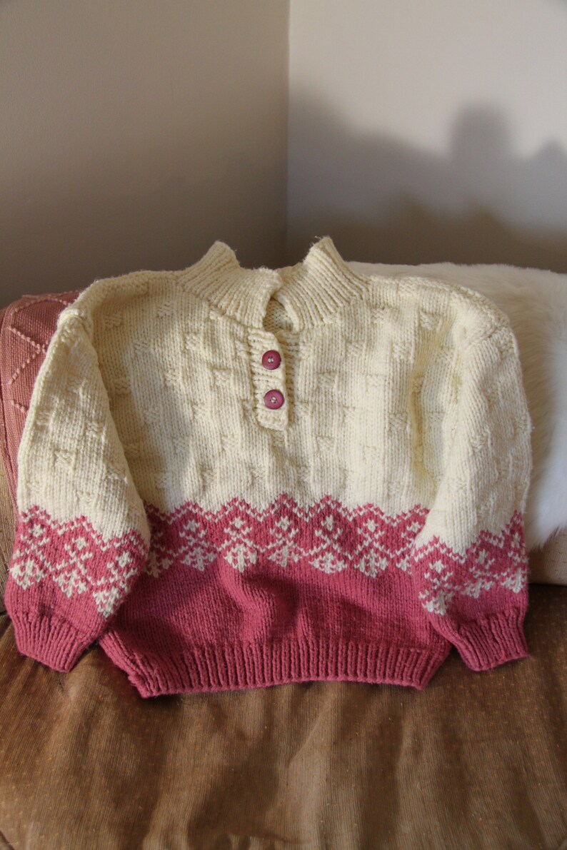 Vintage Chunky Knit Pink and Cream Sweater Size L