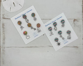 Beachy Wine Charms Stemless Glass Magnetic, Unique Gift for Wine Lover Beach Lover, Sand Castle Flip Flop Wine Charm, Coastal Girls Trip,