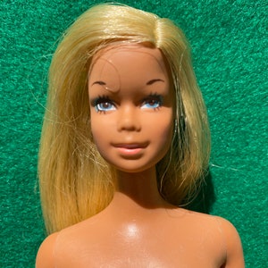 Mattel Twist-n-Turn Malibu Barbie TNT