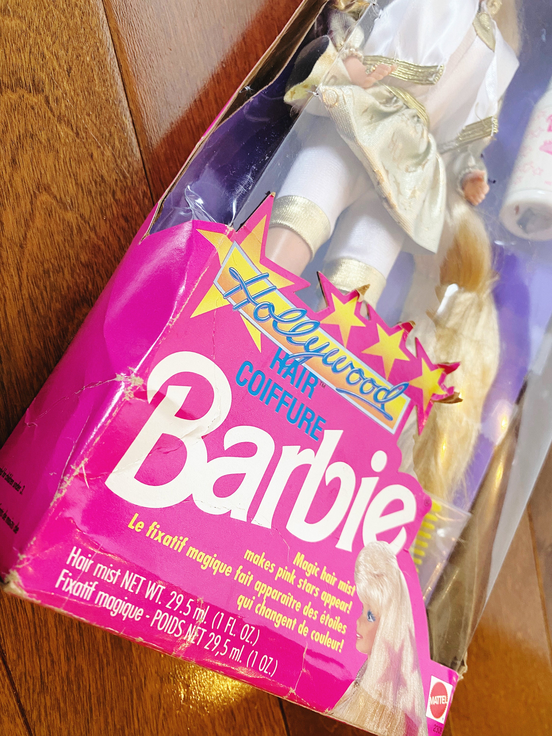 Transformation de chambre à coucher Barbie™ avec Home Hardware!