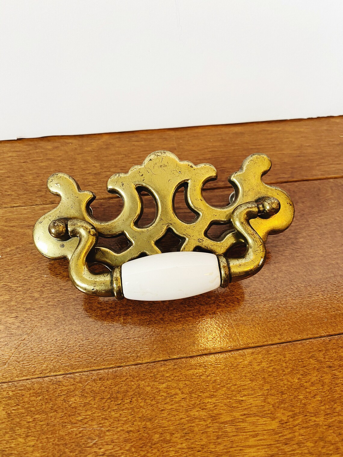 6 Vintage Brass Dresser Drawer Handles Shabby Chic Gold Etsy