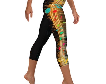 Abstract Music Notes Capri Leggings, Colorful Art Print