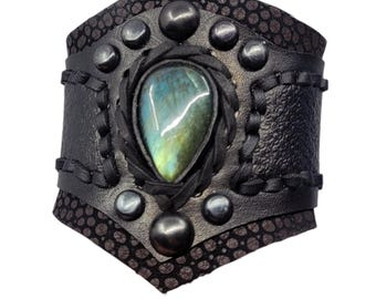 Tribal leather cuff bracelet with labradorite gemstone for women or men, Leather wristband, wide leather wirst cuff, burning man accessory