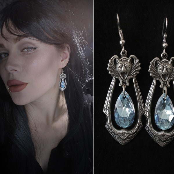 Bat earrings , gothic earrings , Bat jewelry , gothic victorian earrings with crystal , goth jewelry , vampire jewelry , Halloween earrings