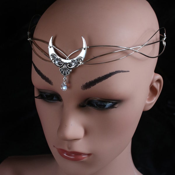 Pagan moon circlet , Celestial headpiece , moon goddess tiara , crescent moon diadem , Selene moon goddess crown , fantasy witchy jewelry