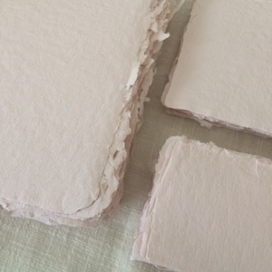 BLUSH   250 gsm A5 / B6 / A6 / Cartes - Papier fait-main papier artisanal - papeterie