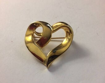 SALE!!!!!! 50% OFFGold heart shaped pin