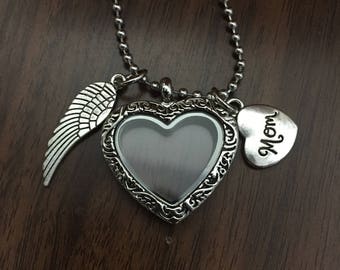 Loss of Mom, Floating Glass Hair Locket, Ashes, Photo Locket, Mother loss Necklace, Mom Memorial Necklace, Sympathy Jewelry Gift