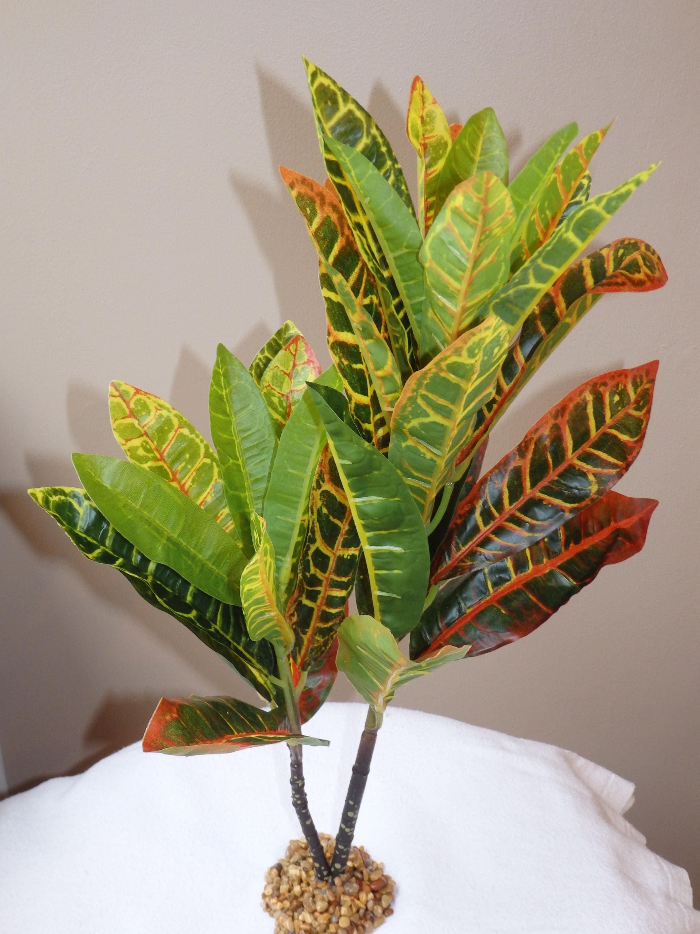 extra tall plastic aquarium plants