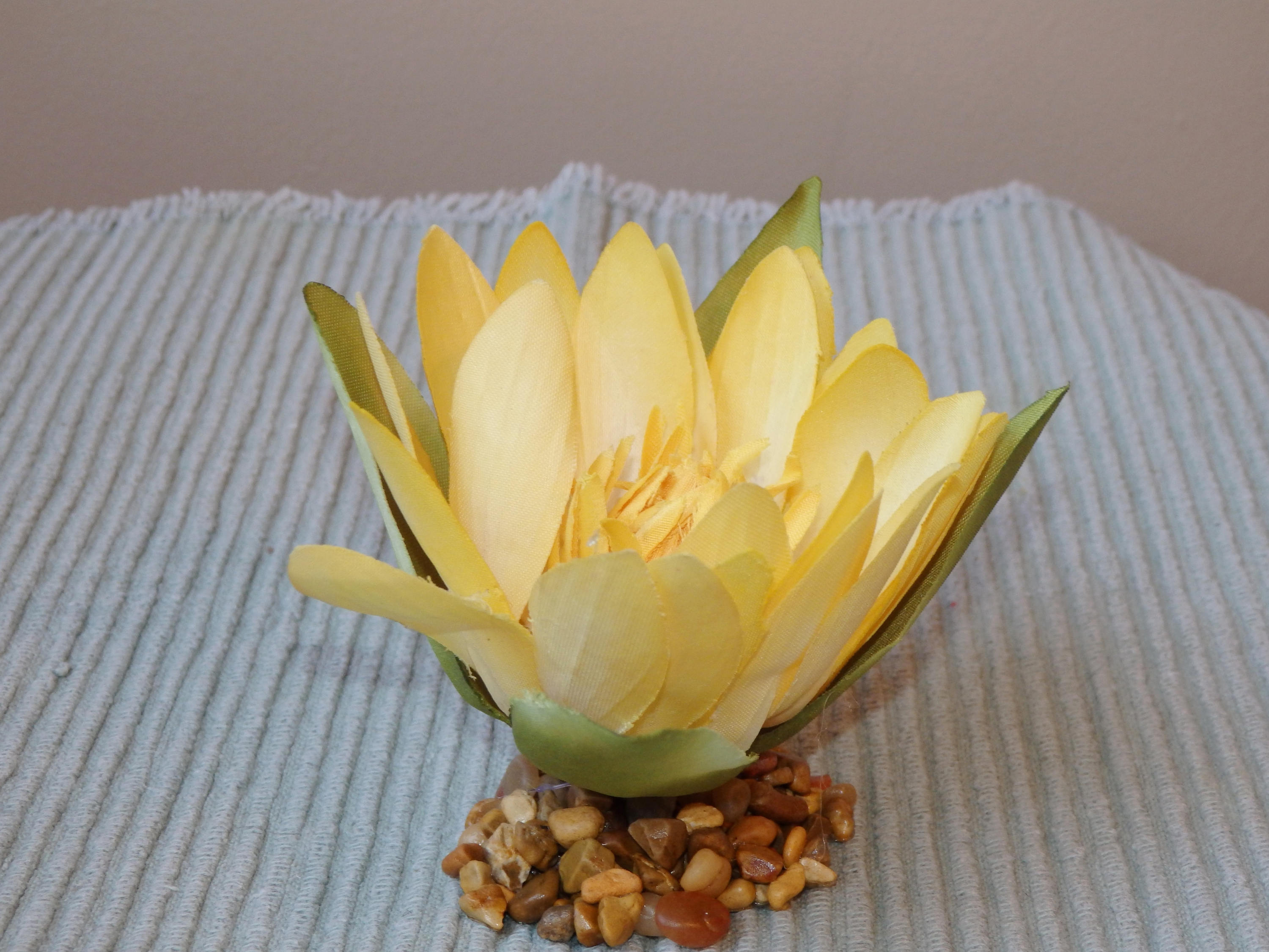 3 Inch Small YELLOW Soft Silk WATER LILY Artificial Aquarium Etsy