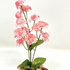 5.5" Pink soft Silk Baby's Breath Aquarium Flower Plant with Stone Base