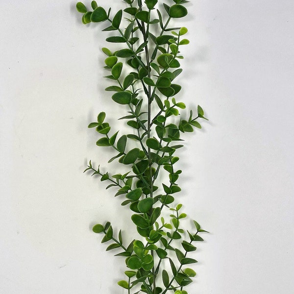 19" Medium 1-stem Green Bacopa plastic plant, stone base