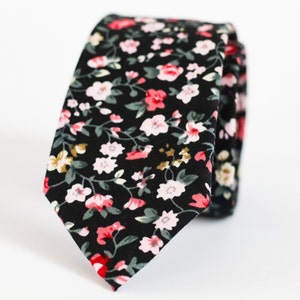 Black Green Floral Skinny Tie, Mens Ties Vintage Juniper Floral, Groomsmen Skinny Tie, Wedding Neckwear, Long Tie Skinny, Ties On Sale