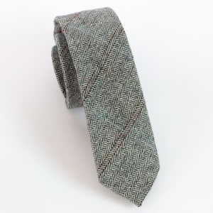 Navy Ivory Stripe Wool Necktie, Navy Ivory Wool Bow Tie, Navy Ivory Wool Pocket Square, Wedding Wool Dress Necktie, Father&#39;s Tie