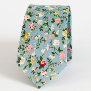 Grass Sage Floral Skinny Ties, Floral Skinny Men&#39;s Ties, Groomsmen Ties, Ties For Boys, Wedding Accessories, Gift For Wedding