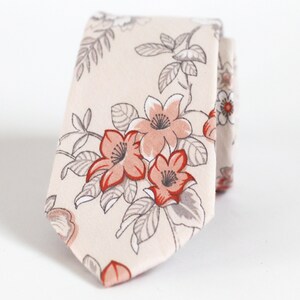 Dusty Blush Floral Mens Ties, Wedding Skinny Ties Dusty Blush, Floral Ties Skinny Dusty Blush, Blush Floral Skinny Ties, Wedding Blush Ties