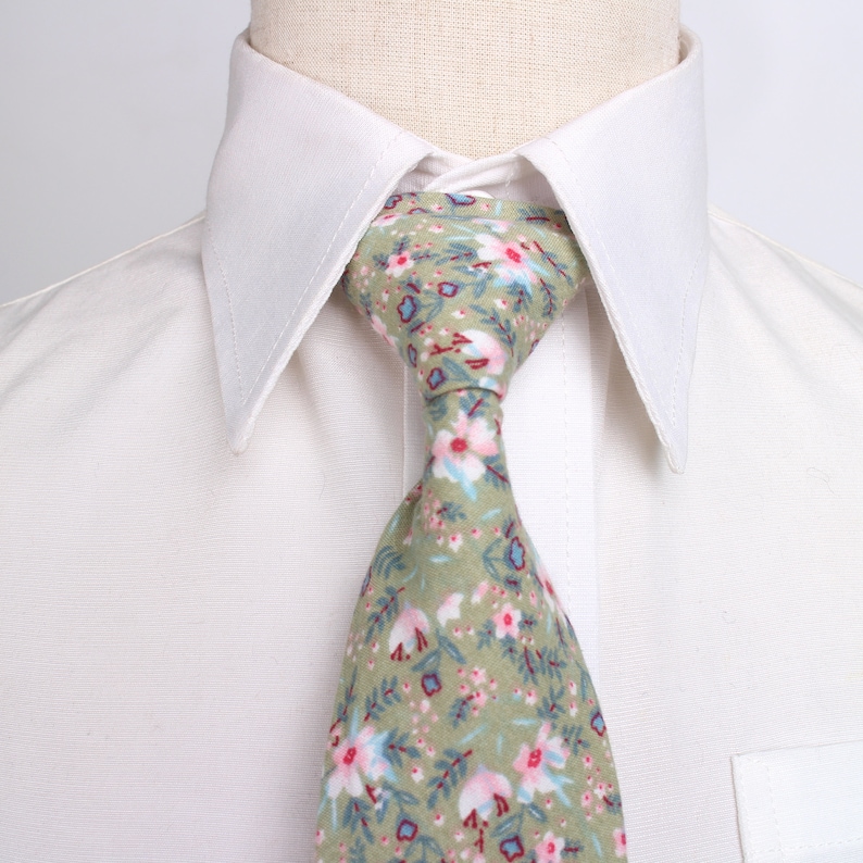Sage Green Floral Mens Ties Floral Ties for Men Groomsmen Etsy