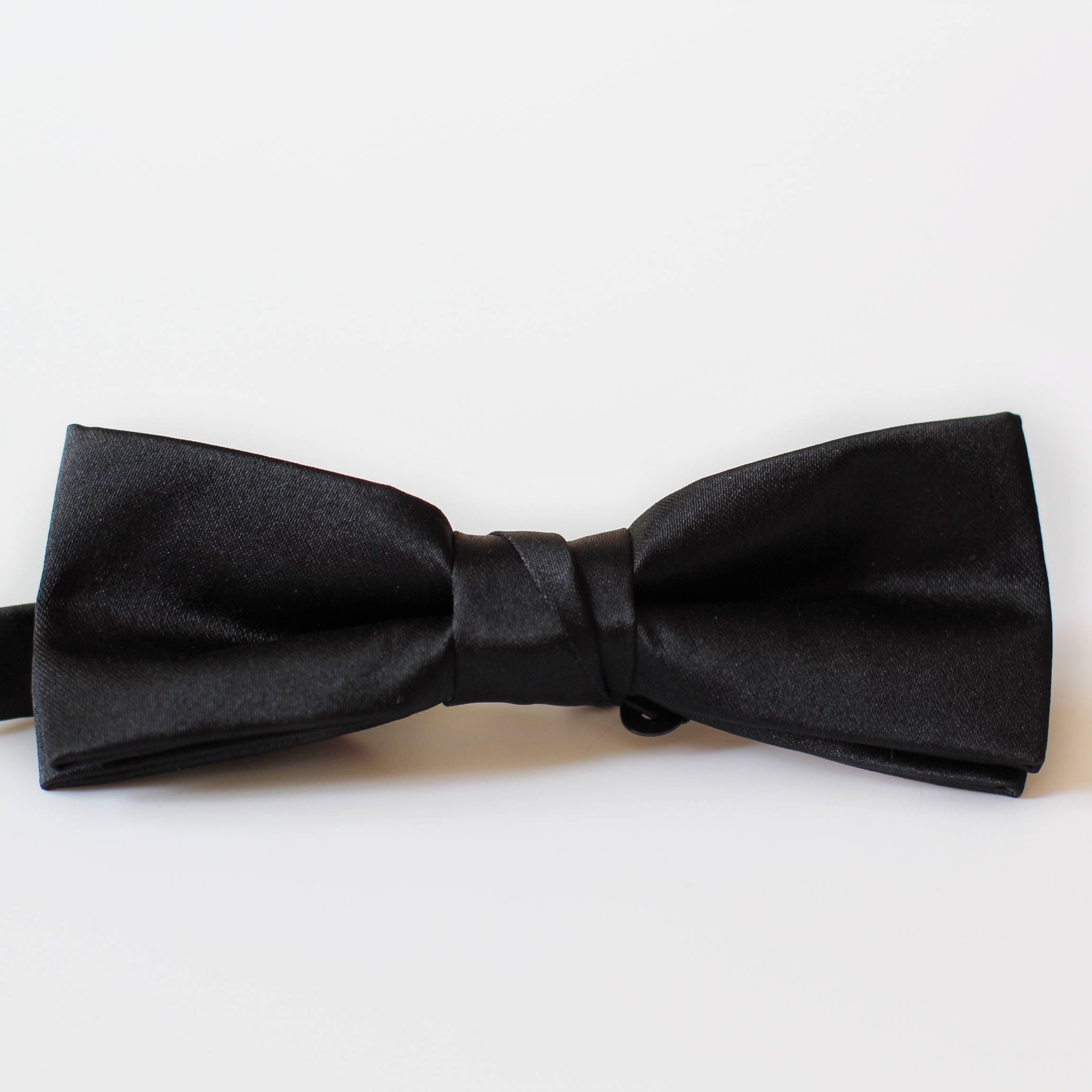 army black bow tie