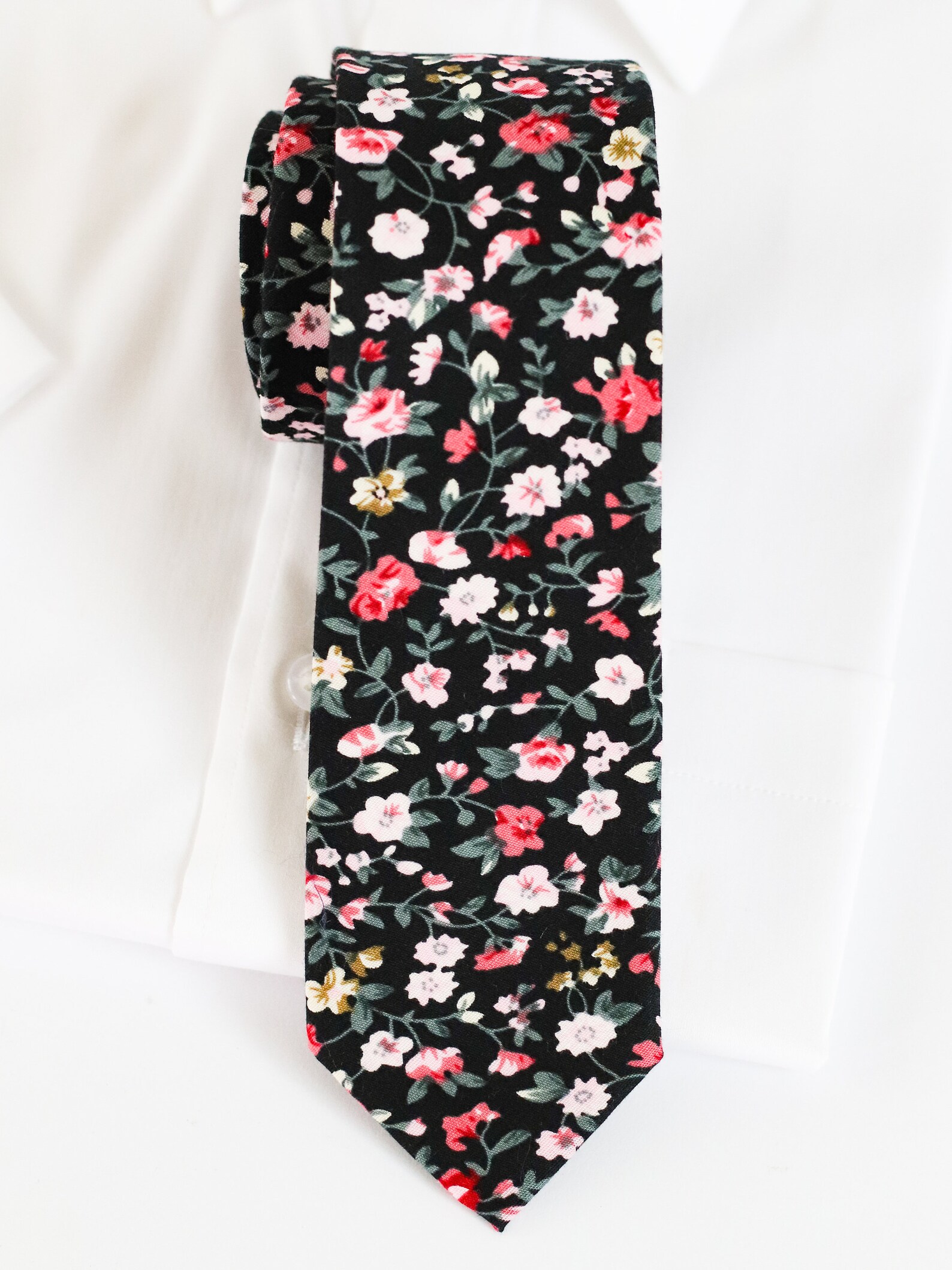 Black Green Floral Skinny Tie Mens Ties Vintage Juniper Etsy