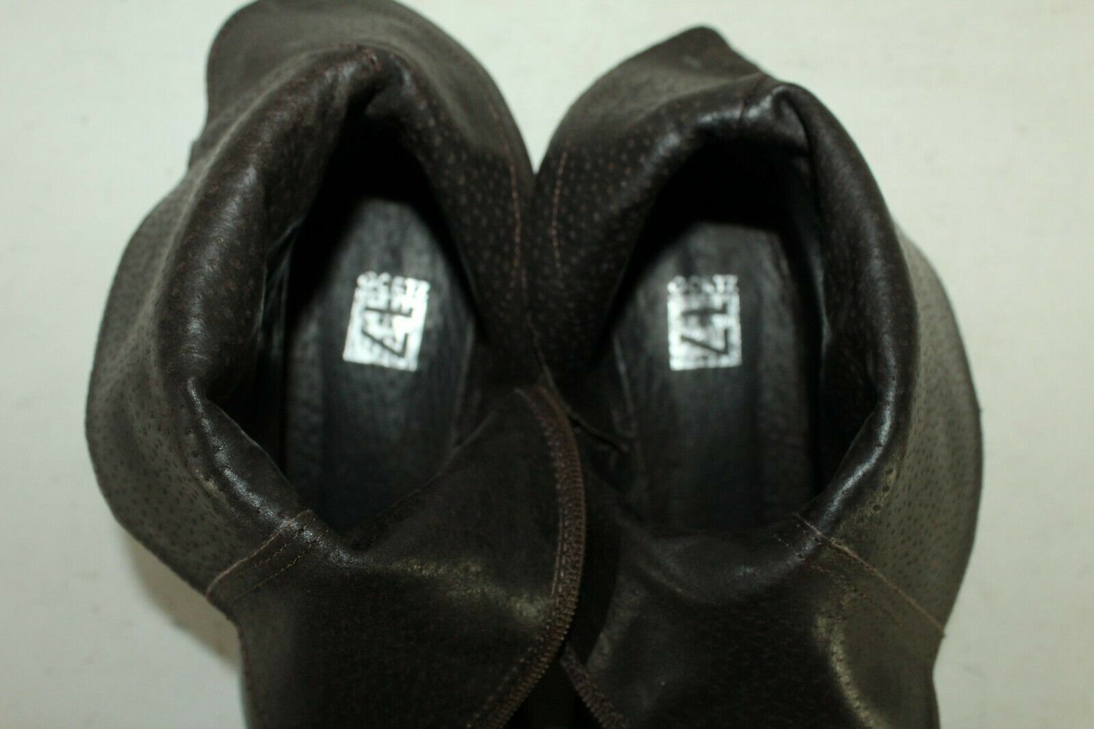 56  Gortz 17 shoes for Trend in 2022