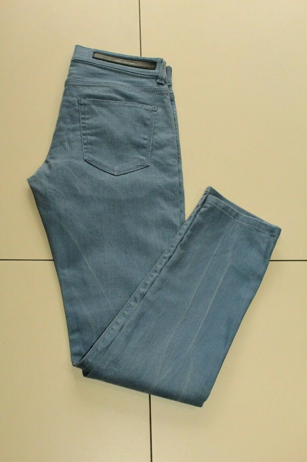 Image of Vintage Men's Blue Denim Zara Man Zip Straight Slim Casual Trousers Jeans W 31 L