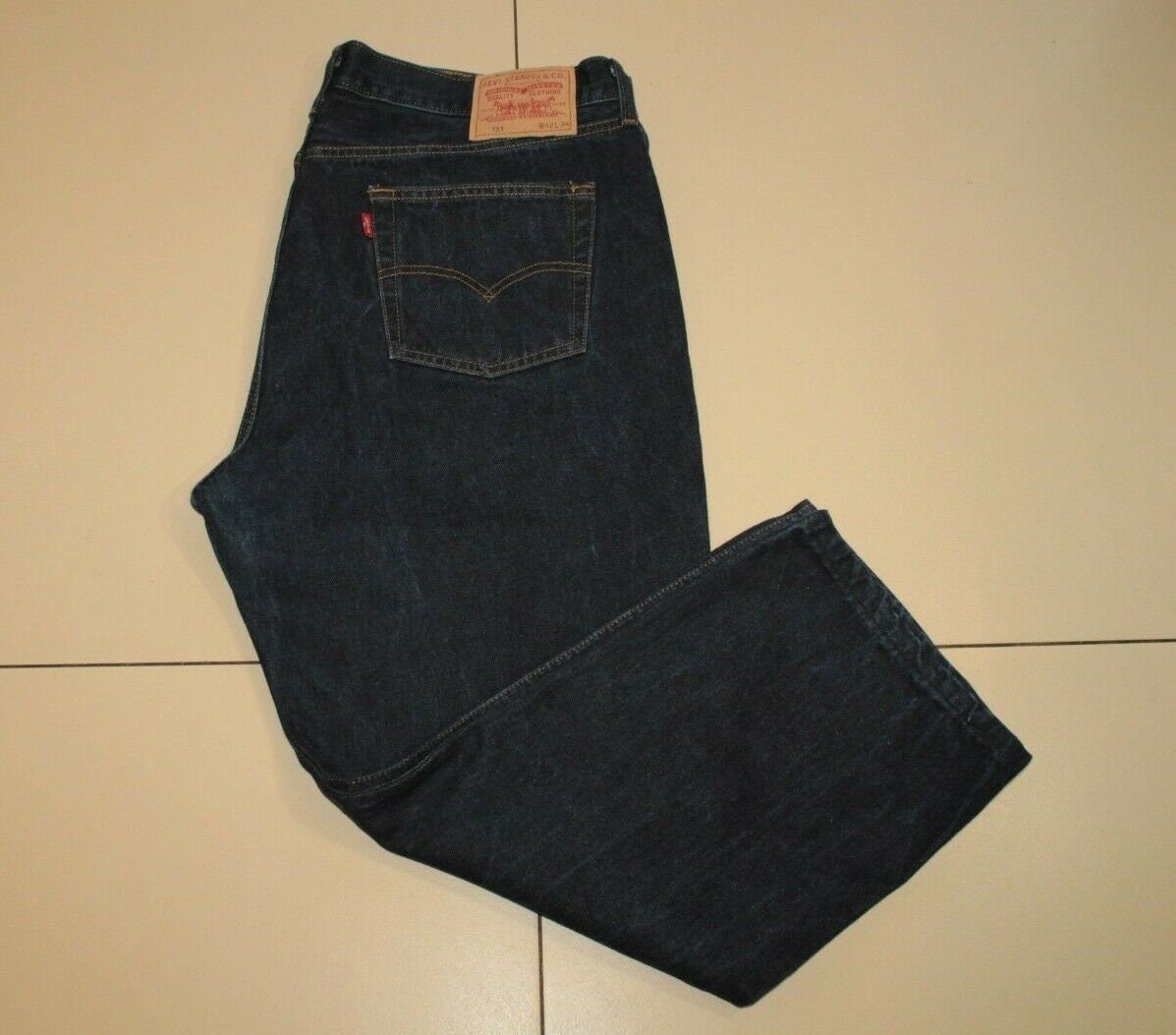 Image of Vintage Men's Blue Denim Levi's 751 Zip Straight Leg Stonewashed Jeans W 42 L 25