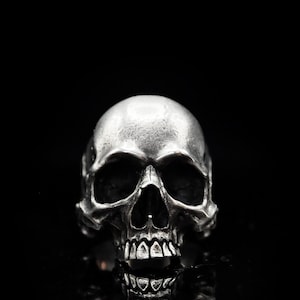 Classic skull silver ring men&#39;s ring women&#39;s ring biker ring motorbike ring harley davidson ring skull ring rider ring