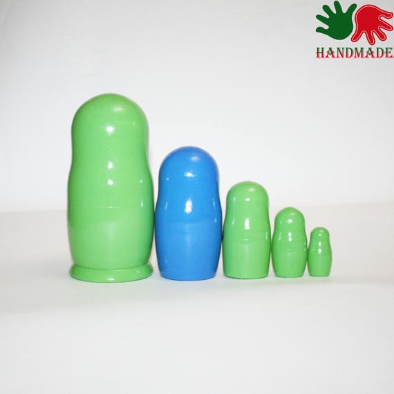 giraffe nesting dolls