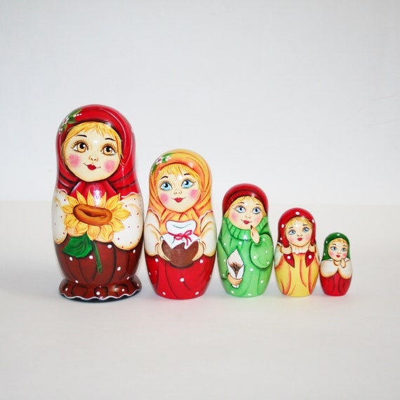 matryoshka nesting dolls