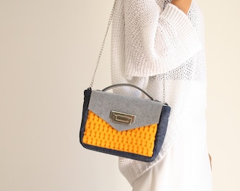 mini eco friendly shoulder bag for woven women, small orange vegan handbag for the evening, handmade, made in Italy, gift for friend