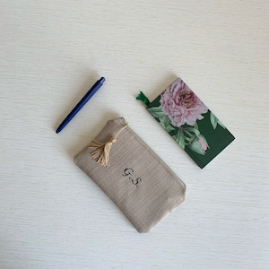 Piccolo beauty case personalizzato, borsa trucco con nome ricamato, astuccio tessuto, bustina porta tutto,regalo personalizzato,zipper pouch